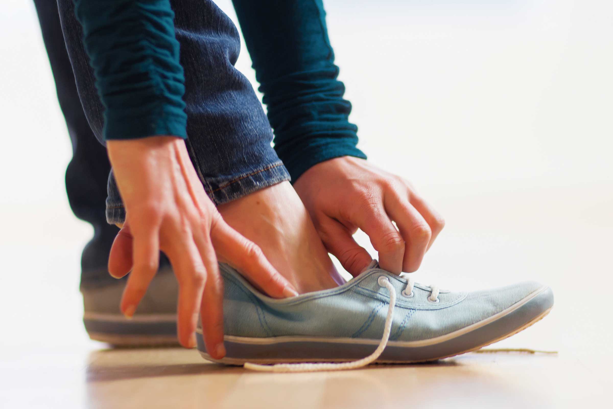 Wear Easy To Put On Shoes For Seniors To Enhance Your Mobility